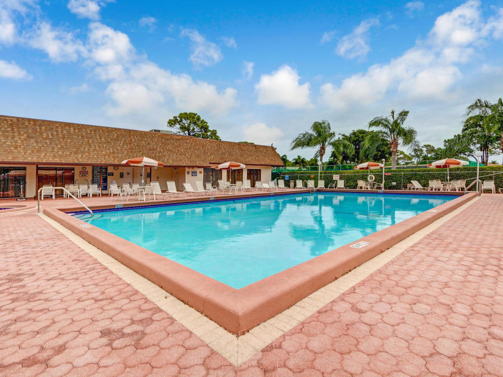 Gallery Bridgeview Condominiums Delray Beach, FL